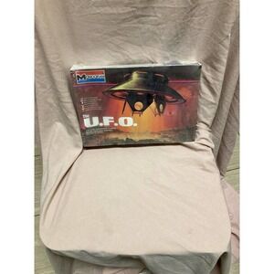 MONOGRAM Model Kit The UFO 1/72 Molded Silver 1996 6012-0100 New Sealed In Box